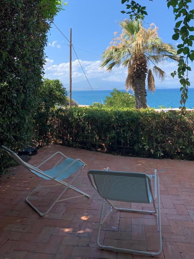 Vila Tambu A Mare Augusta Exteriér fotografie